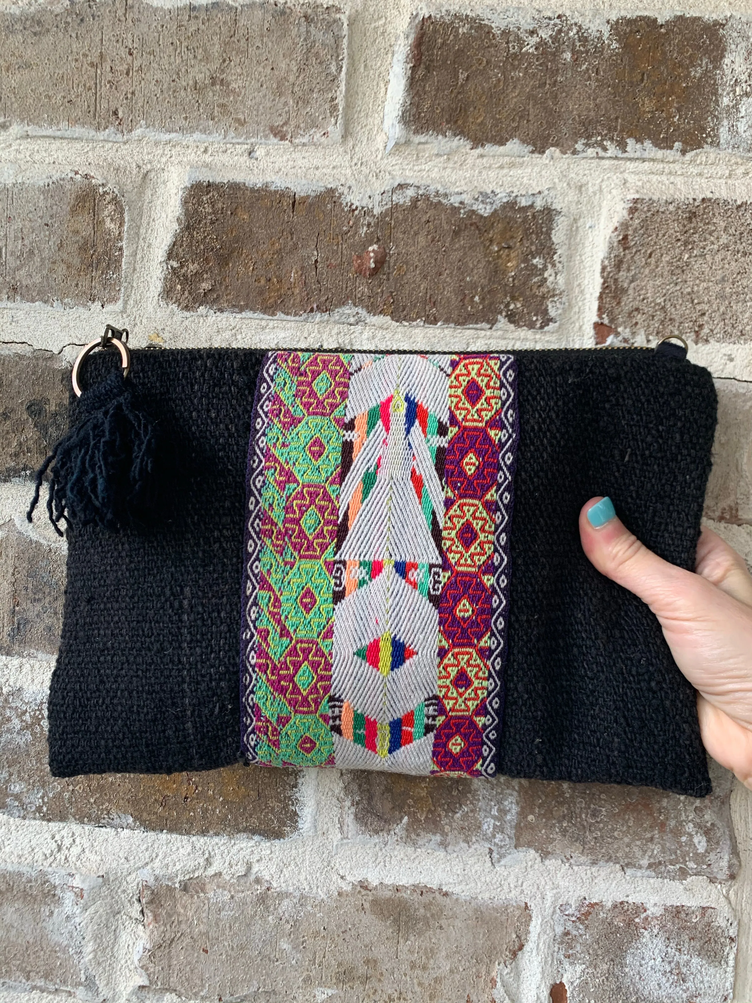 Cinturon Convertible Bag in Black (MORE TEXTILES)