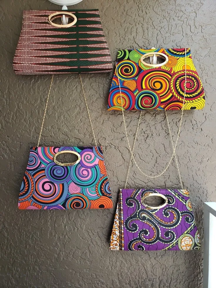 CROSS BODY CLUTCH/ PURSE