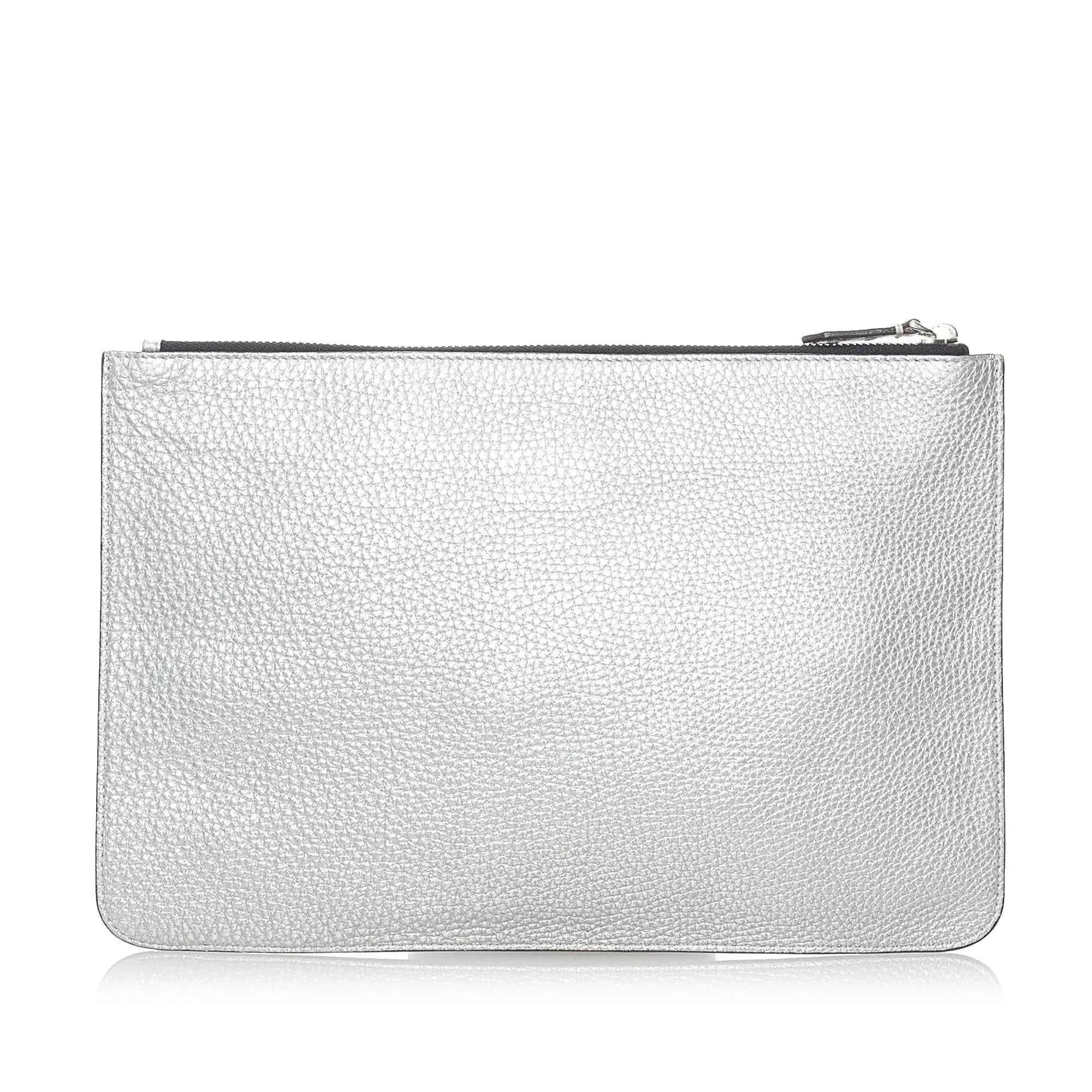 Fendi Leather Clutch Bag (SHG-30919)