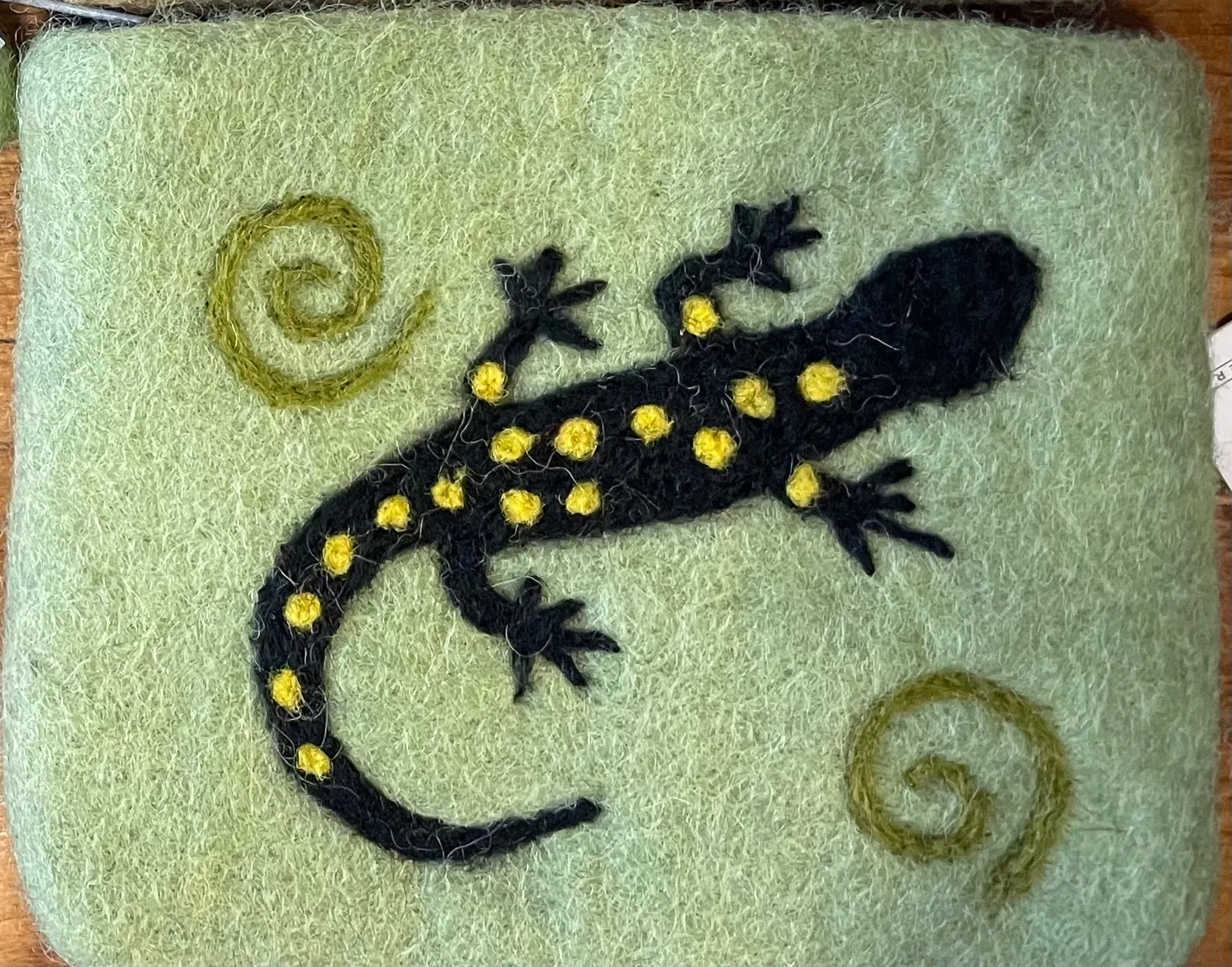 Gecko on Light Green Felt Coin Purse