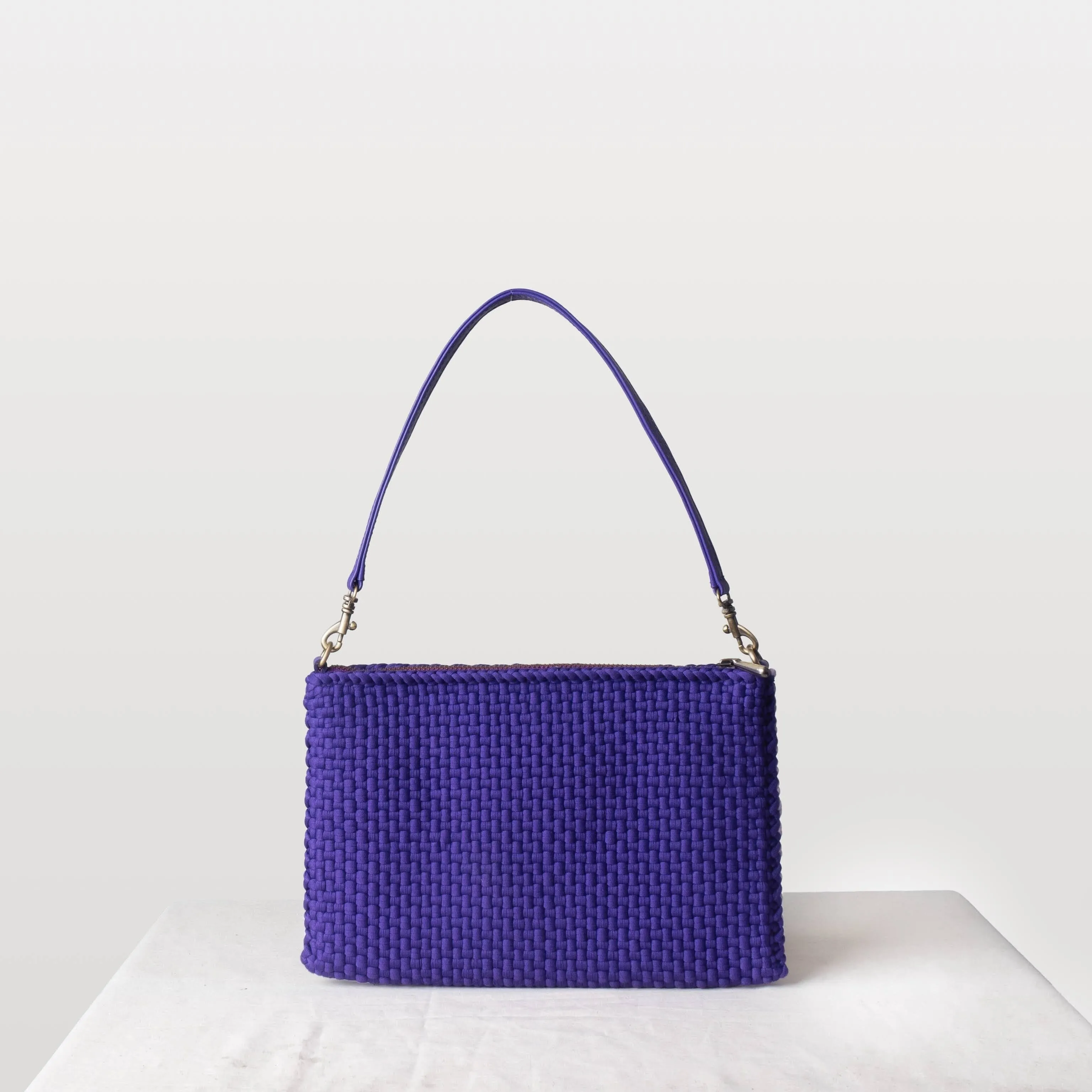 [Ready Today] Halo-Halo Sobre Violet & Lilac